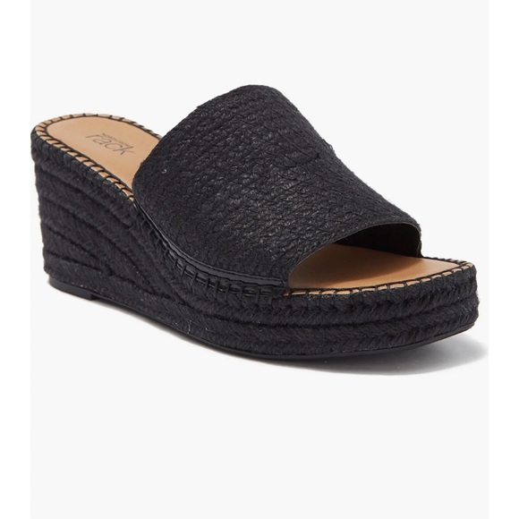 Nordstrom rack wedge sandal. - Picture 3 of 3